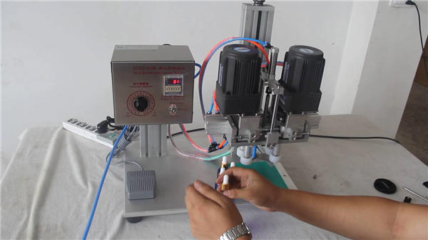Produttore di tappatrici pneumatiche completamente automatiche
