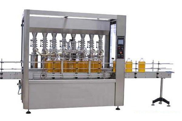 Riempitrice automatica lubrificante / commestibile ad alta precisione per olio 2000ml-5000ml 